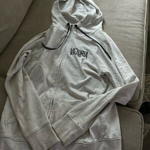 victoria sport zip up sweatshirt size medium